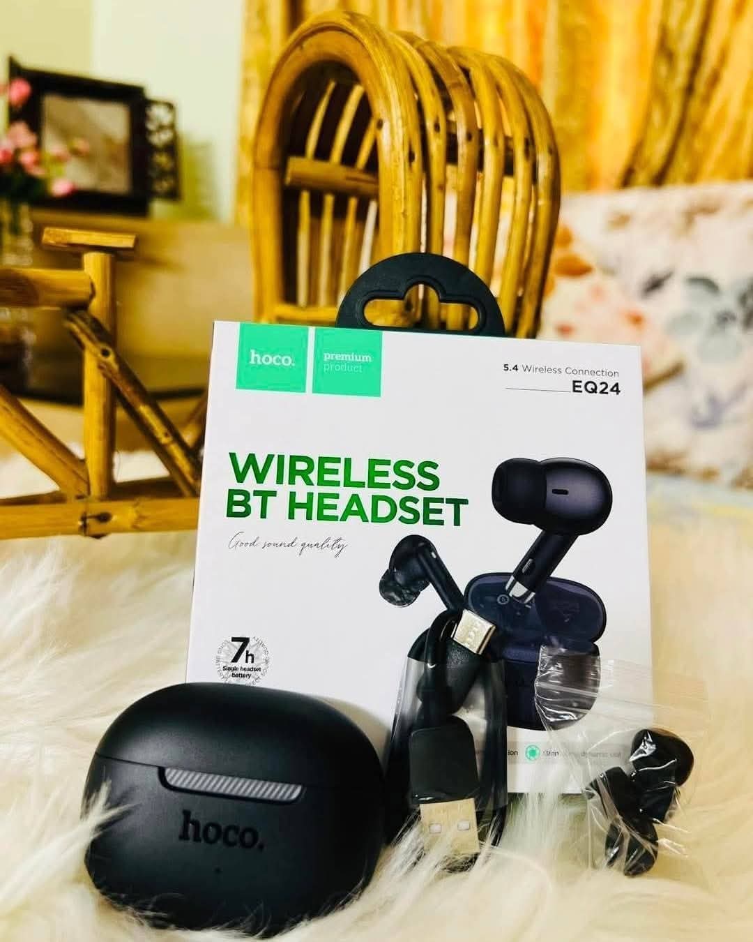 Hoco EQ24 Estrella Wireless Earbuds - Image 3